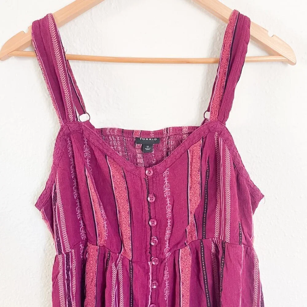 Torrid Babydoll Crepe smocked back textured v-neck striped Tank top size large - Picture 4 of 13